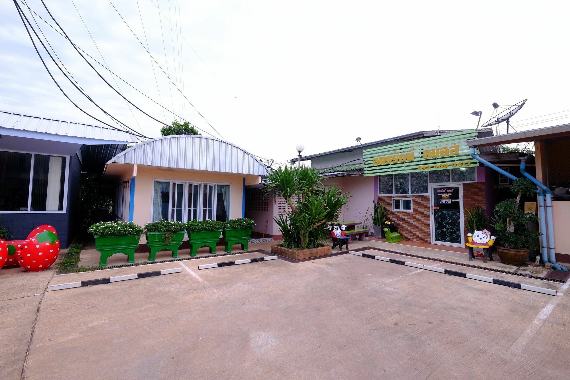 Amornrat Place Nakhon Phanom Luaran gambar